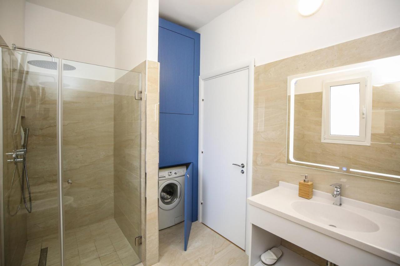 Nikaj Premium Apart-Hotel Vlore Exterior photo