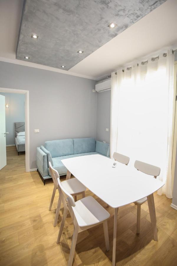 Nikaj Premium Apart-Hotel Vlore Exterior photo