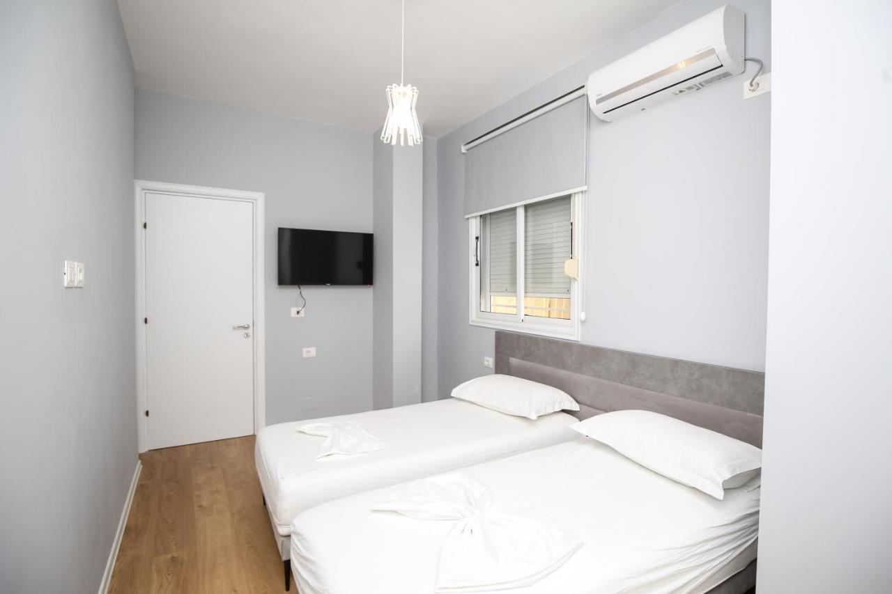 Nikaj Premium Apart-Hotel Vlore Exterior photo