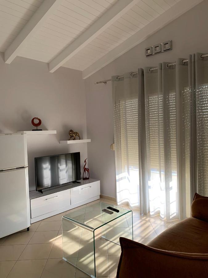 Nikaj Premium Apart-Hotel Vlore Exterior photo