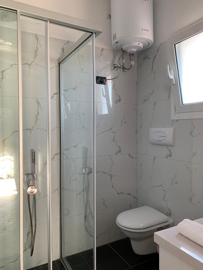 Nikaj Premium Apart-Hotel Vlore Exterior photo