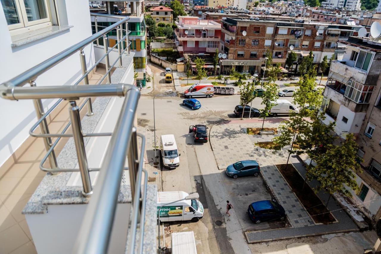 Nikaj Premium Apart-Hotel Vlore Exterior photo