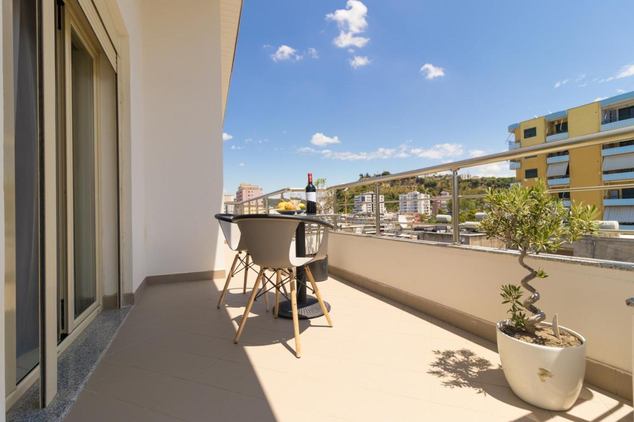 Nikaj Premium Apart-Hotel Vlore Exterior photo