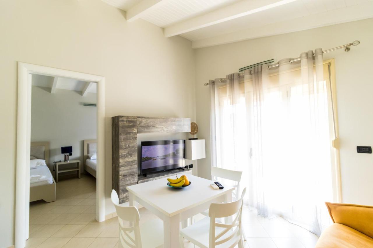 Nikaj Premium Apart-Hotel Vlore Exterior photo