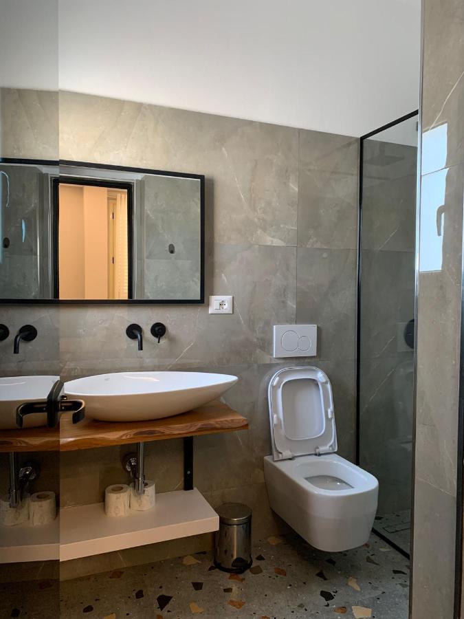 Nikaj Premium Apart-Hotel Vlore Exterior photo